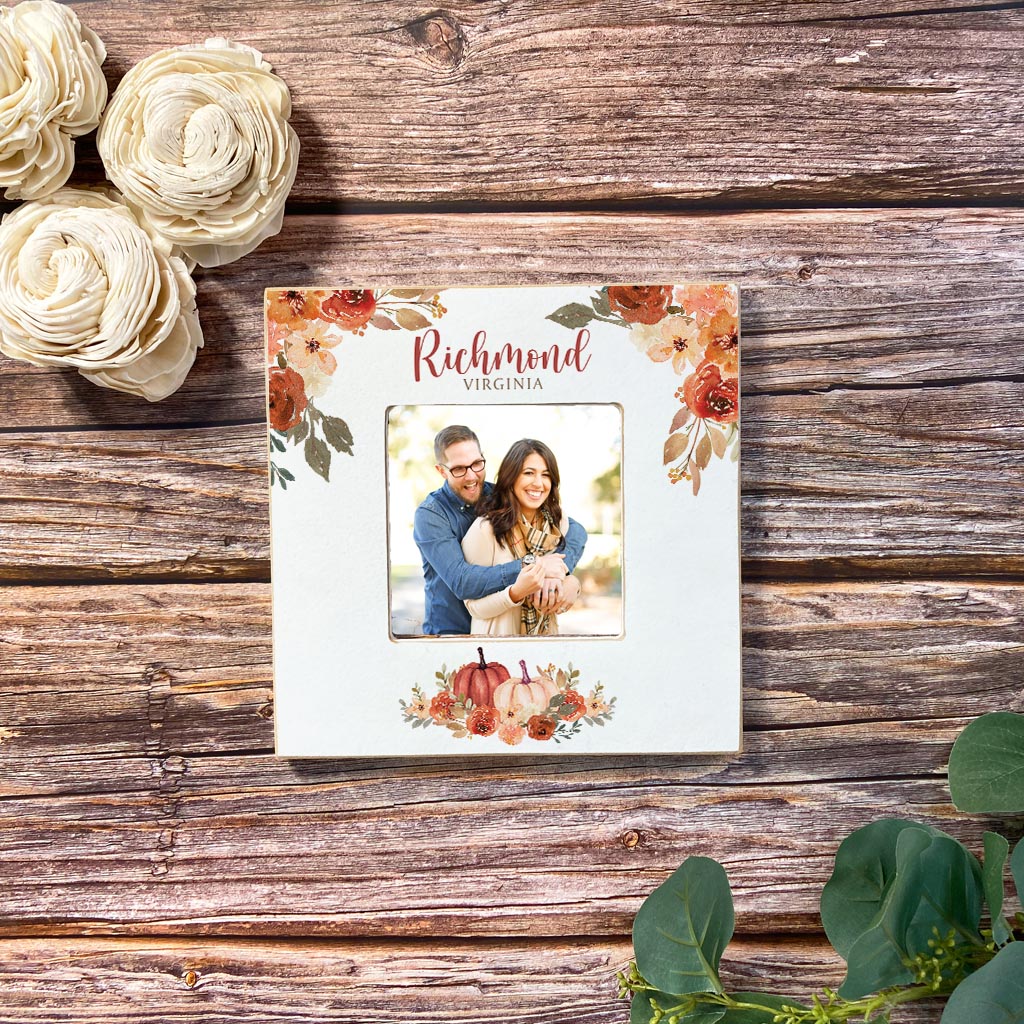 Love+Local 4x4 Picture Frame | Fall & Harvest Pumpkins