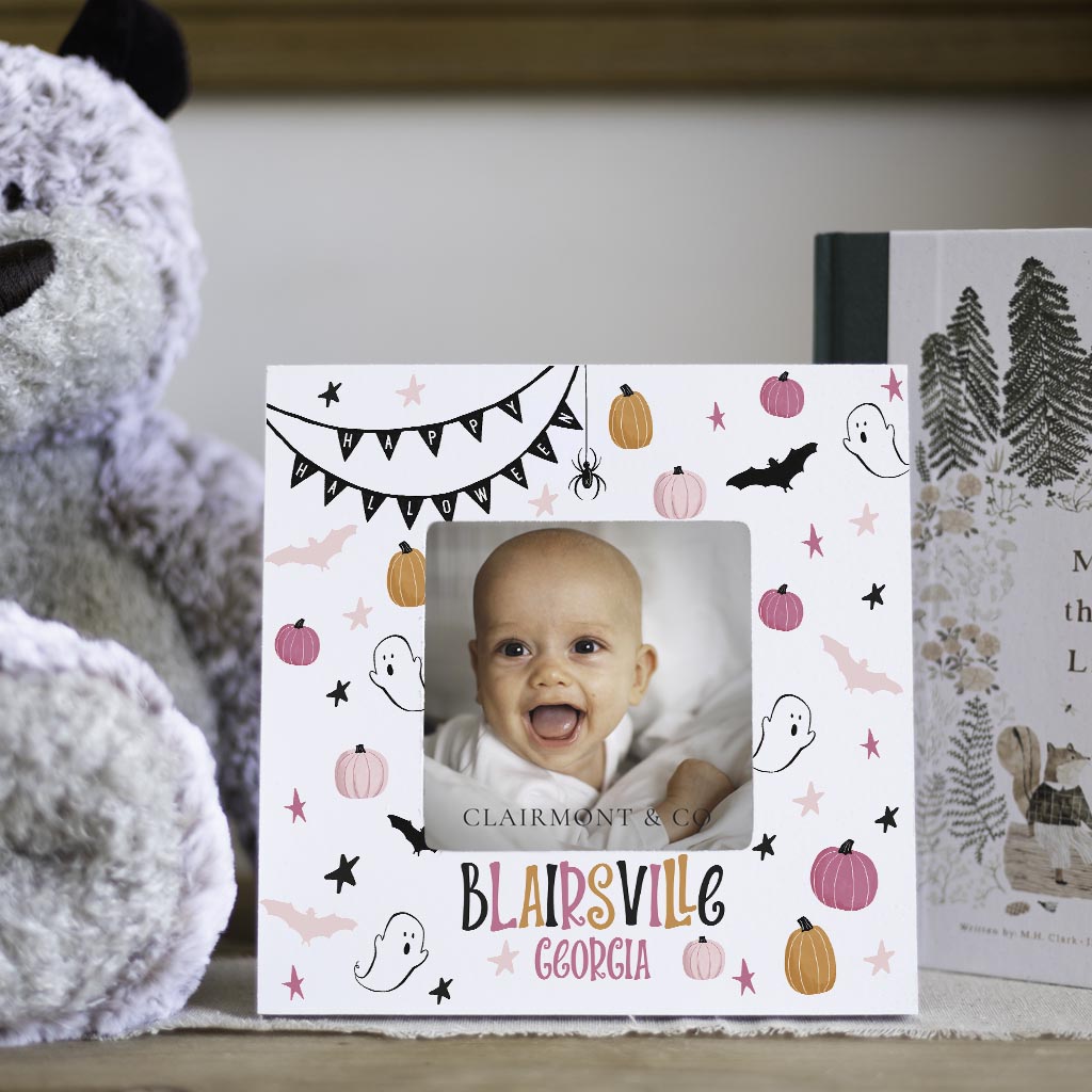 Love+Local 4x4 Picture Frame | Happy Ghost