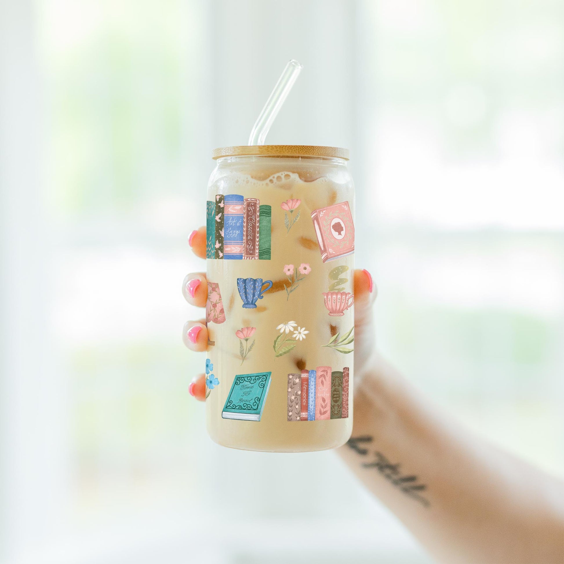 16oz Cold Brew Glass-Pretty Little Chapters Pattern -7
