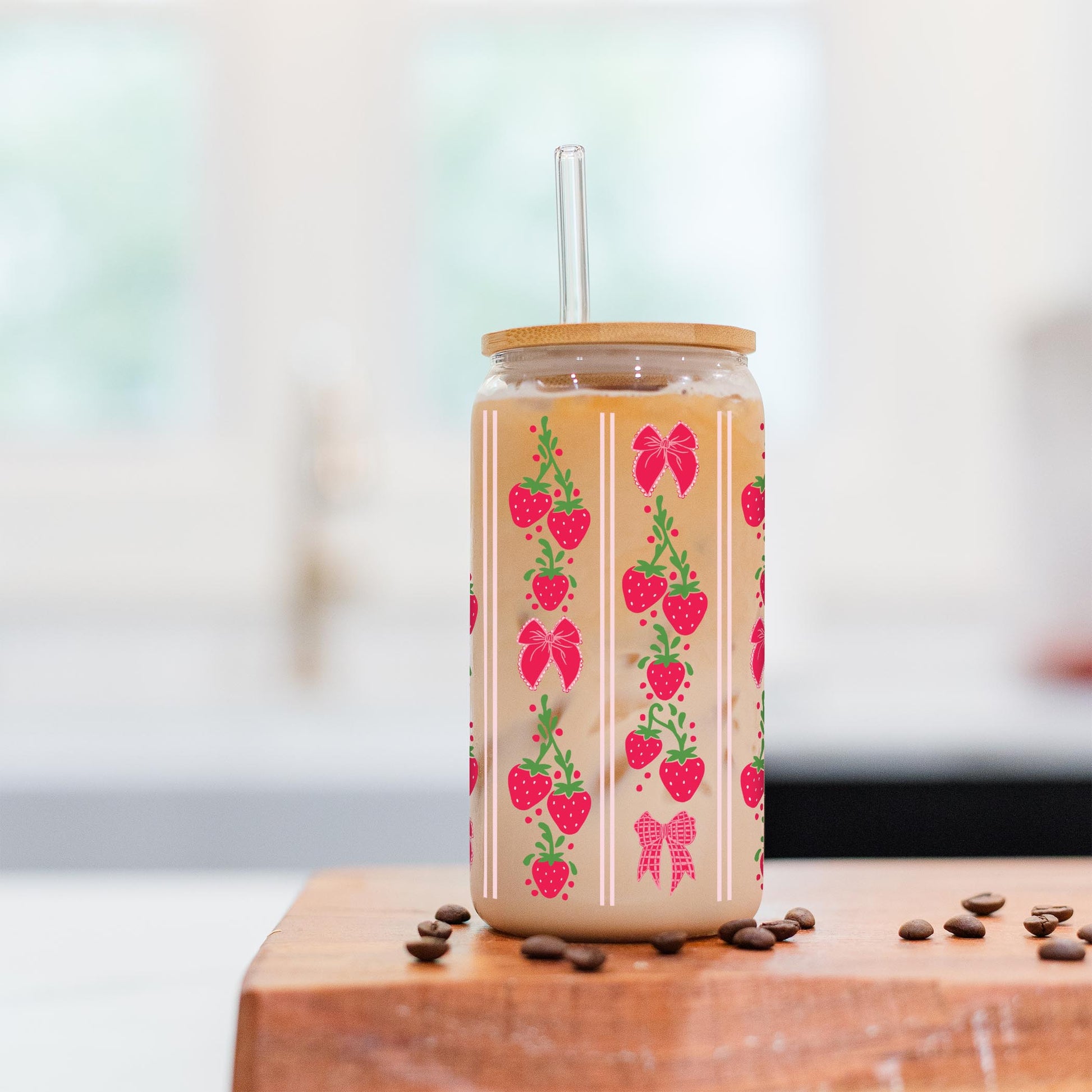 16oz Cold Brew Glass-Strawberry Parlor -5