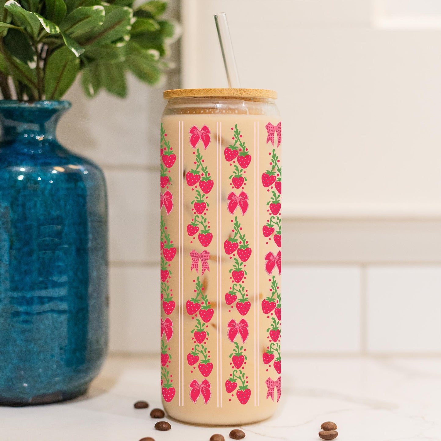 24oz Cold Brew Glass-Strawberry Parlor -4