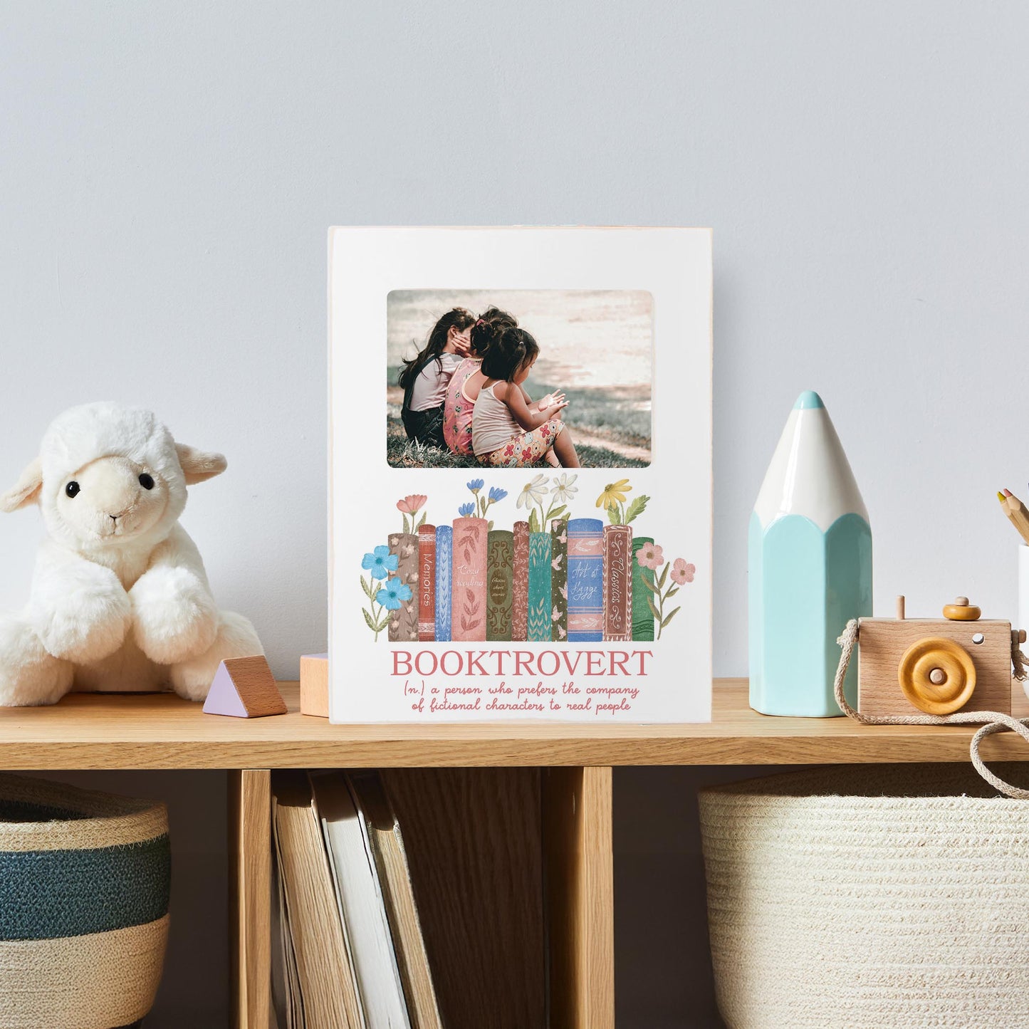 Lily Frame Vertical-Pretty Little Chapters Booktrovert Definition -4