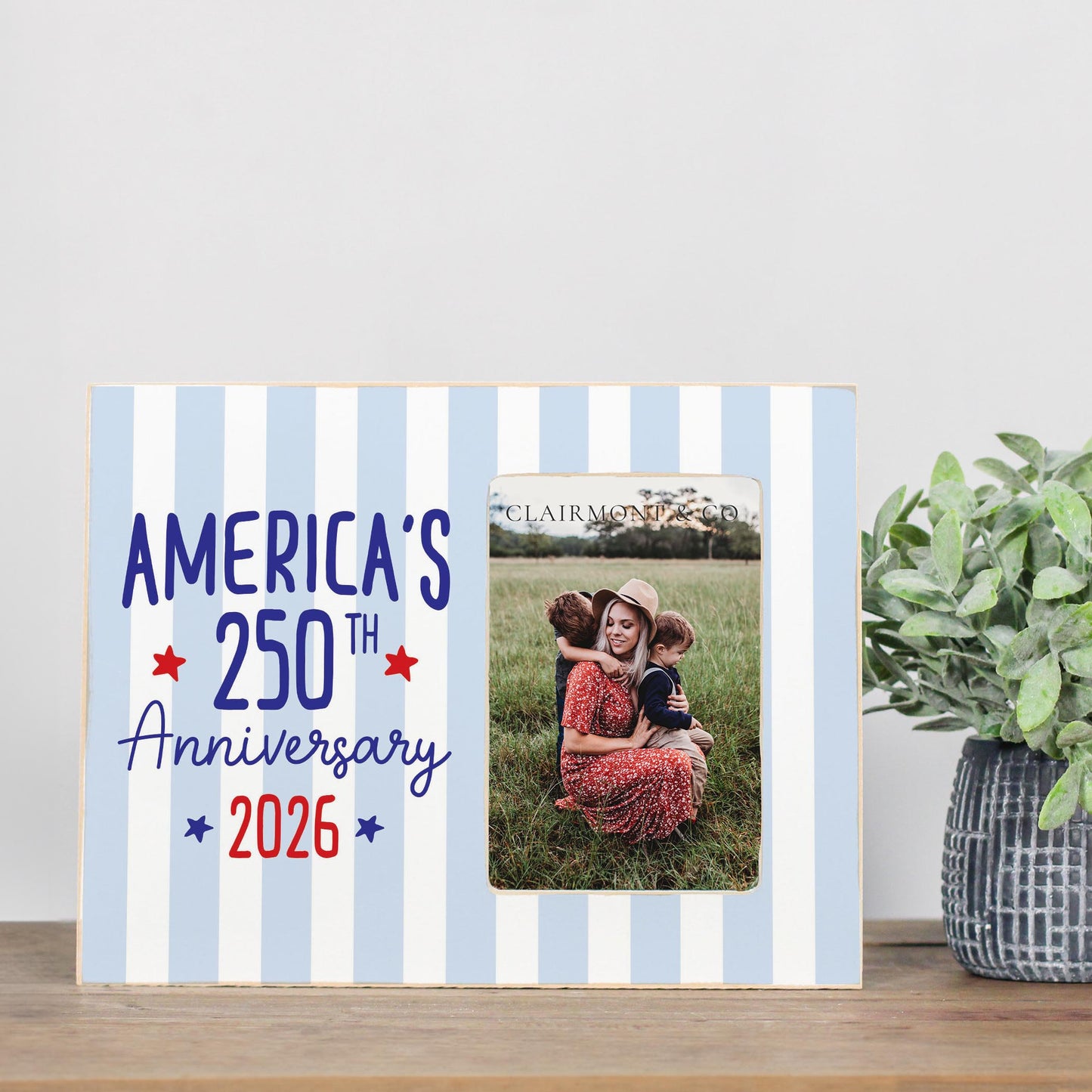 Lily Frame Horizontal-4th of July 250th Anniversary -2