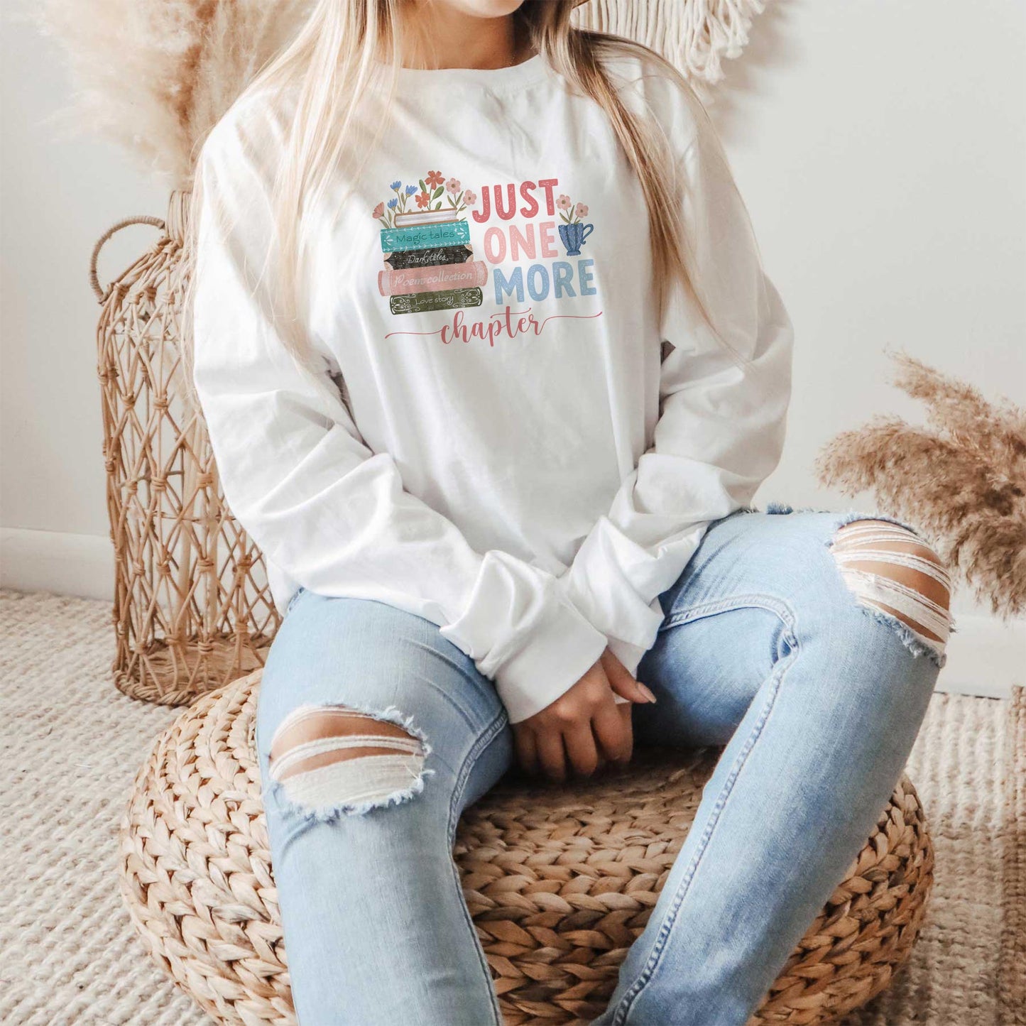 Long Sleeve T-Shirt White-Pretty Little Chapters Just One More Chapter -1