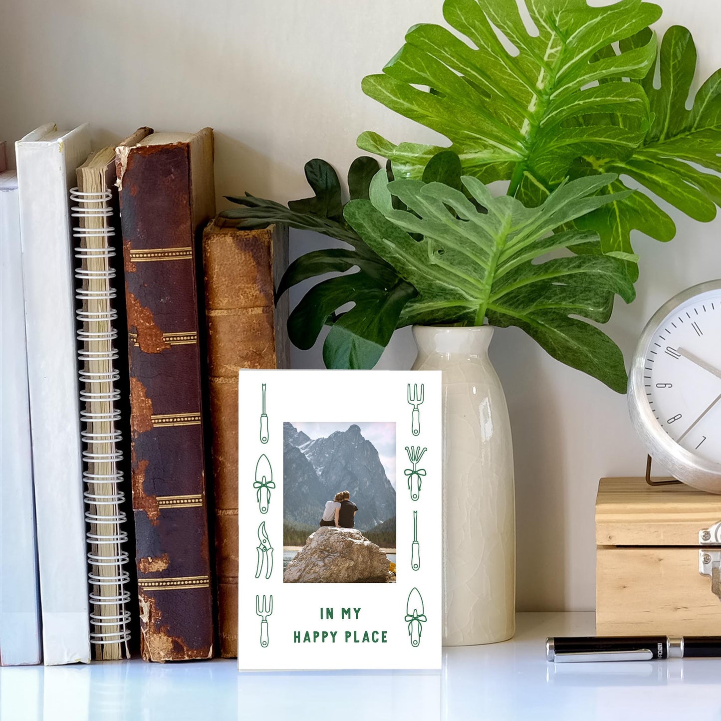 Mini Frame-Plant Lady -3