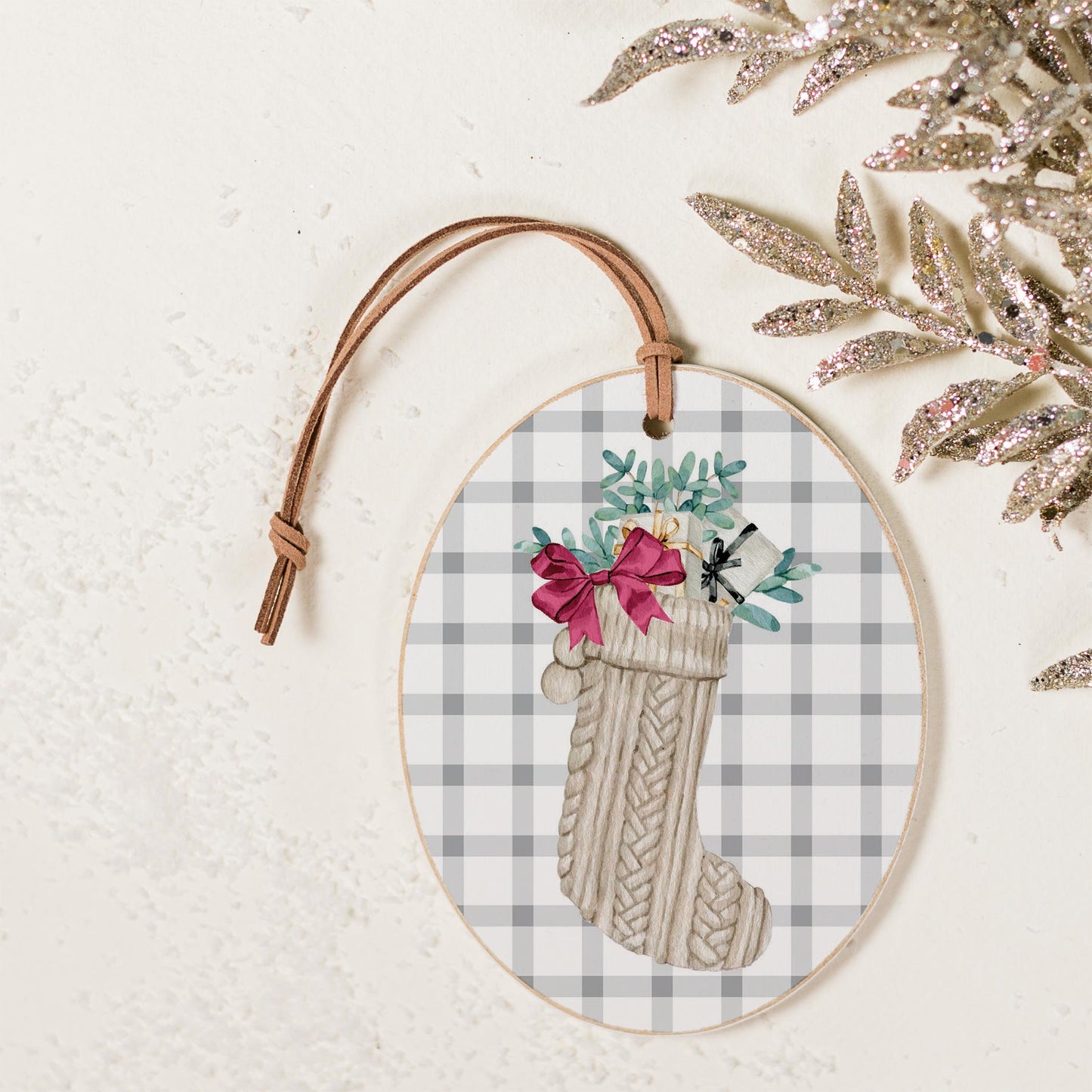 Oval Ornament-Bows and Baubles -2