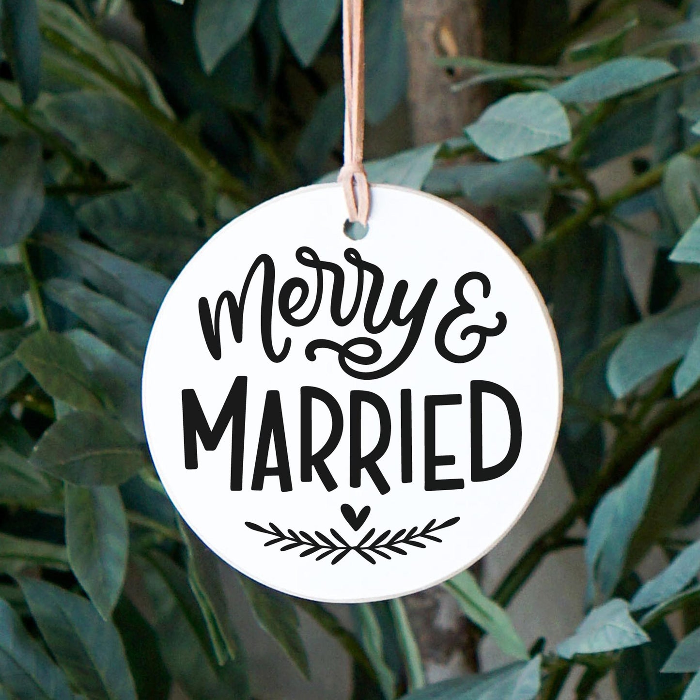 4" Round Ornament-Merry & Married