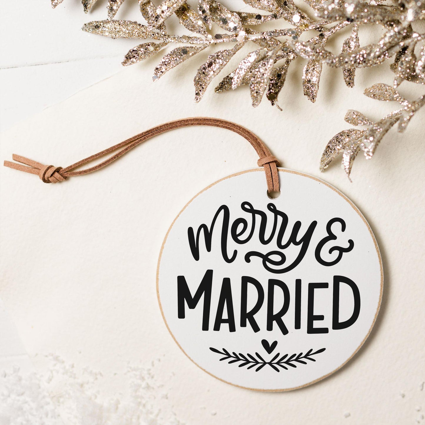4" Round Ornament-Merry & Married