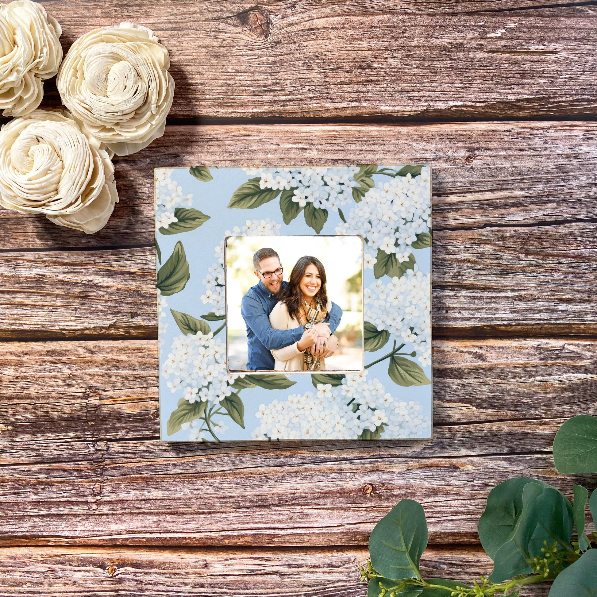 Simply Square Frame-Hydrangea Cottage -3