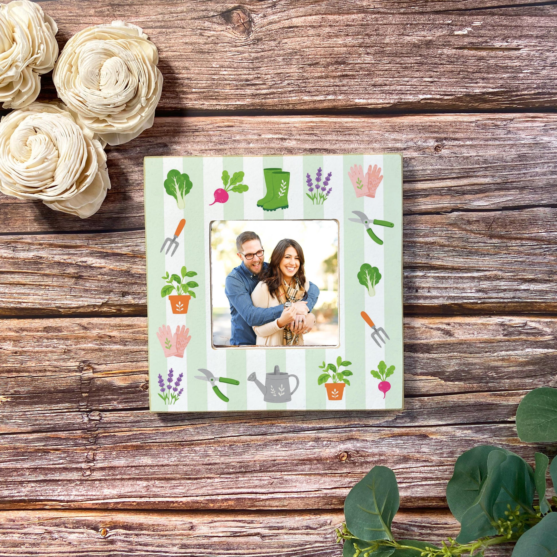 Simply Square Frame-Plant Lady -3