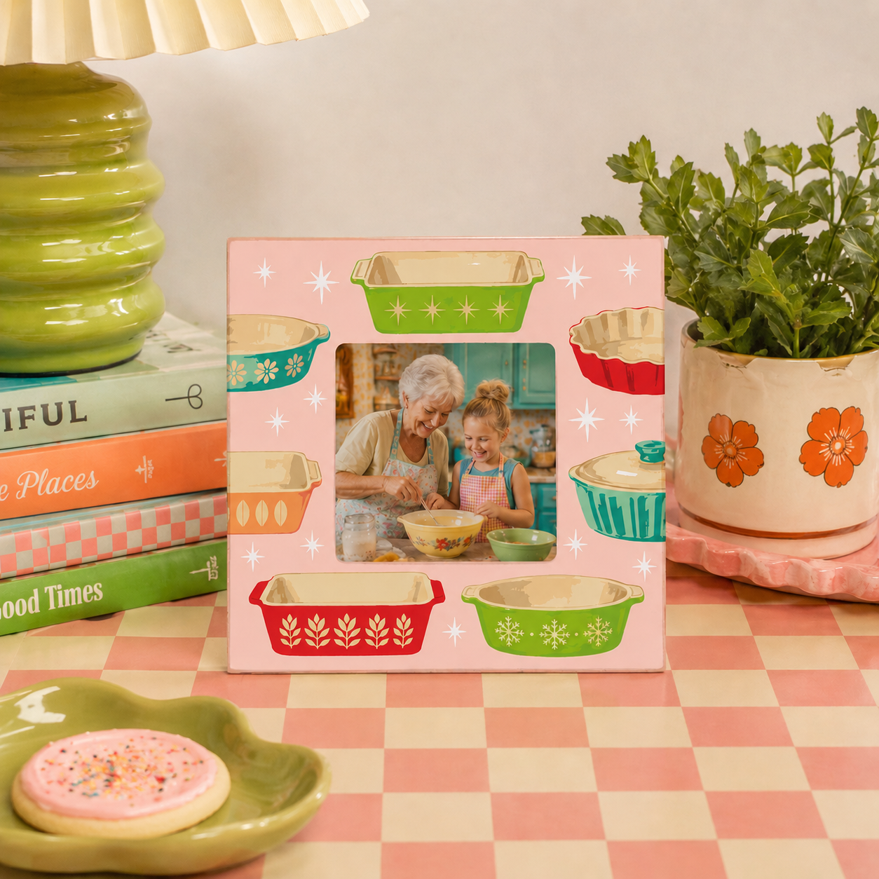 Simply Square Frame-Retro Kitchen