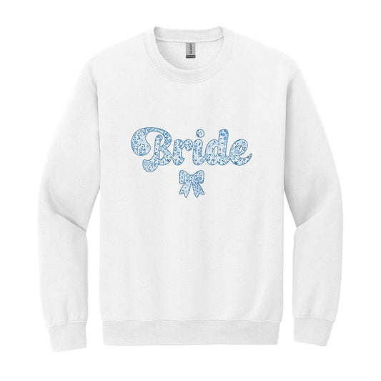 Gildan Sweatshirt White-Happily Ever After -0