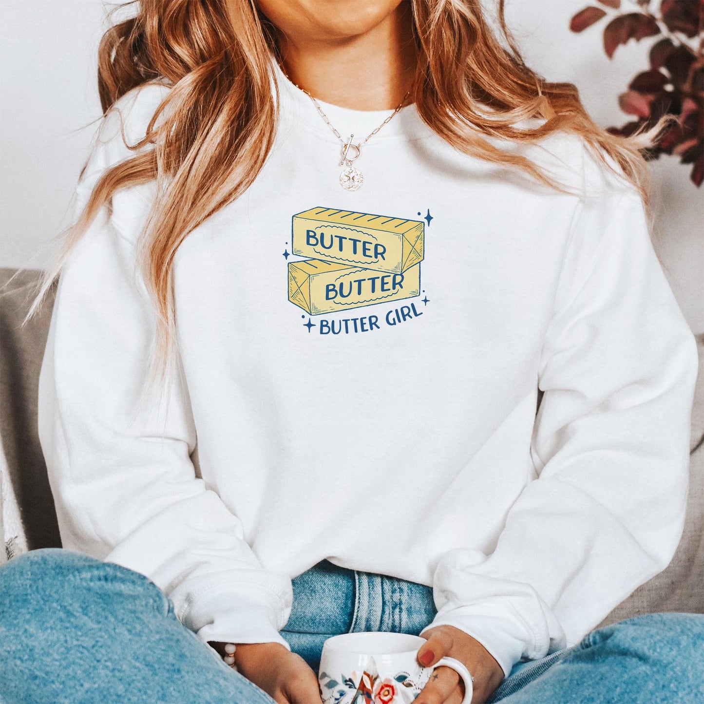 Gildan Sweatshirt White-Butter Girl -1