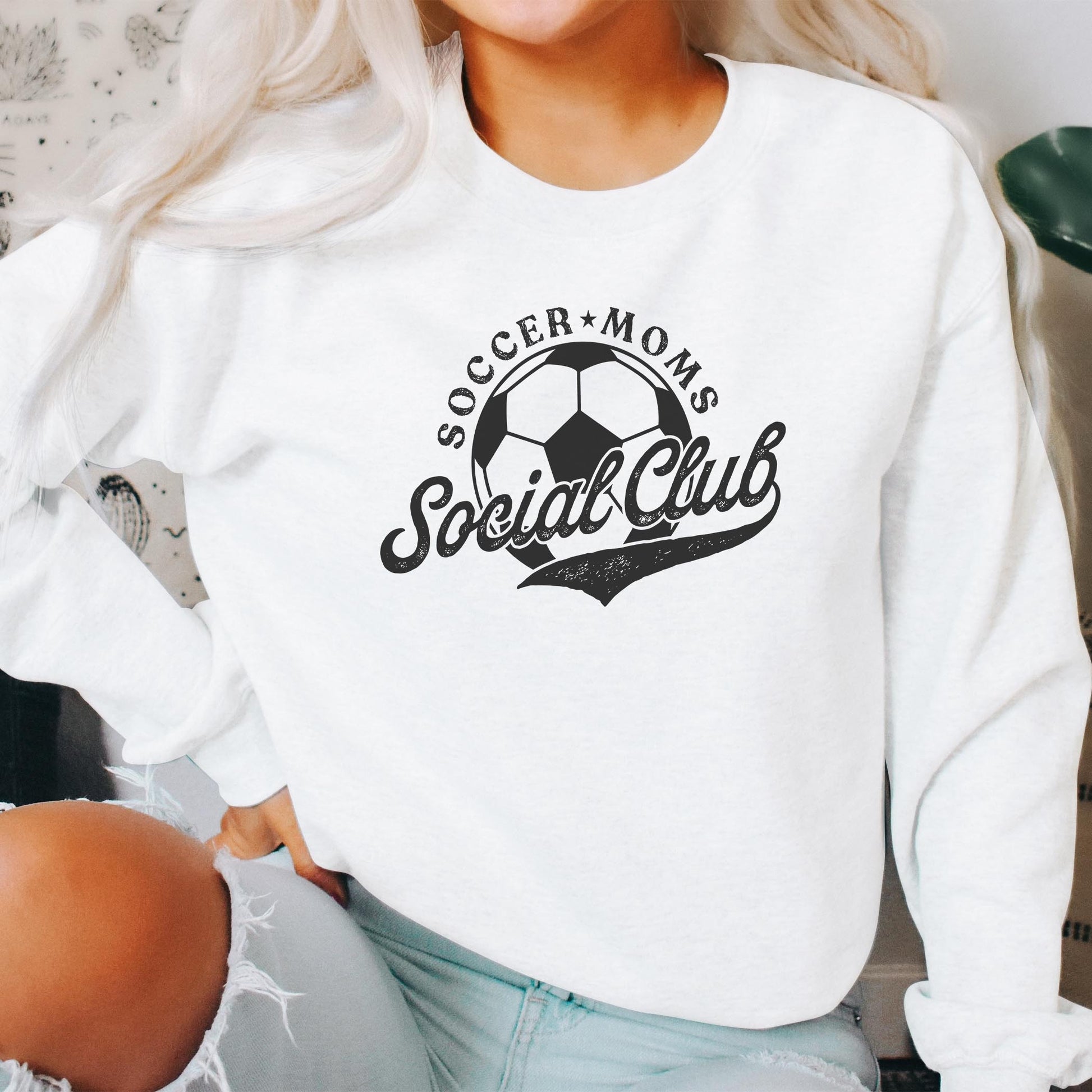 Gildan Sweatshirt White-Soccer Moms Social Club -2