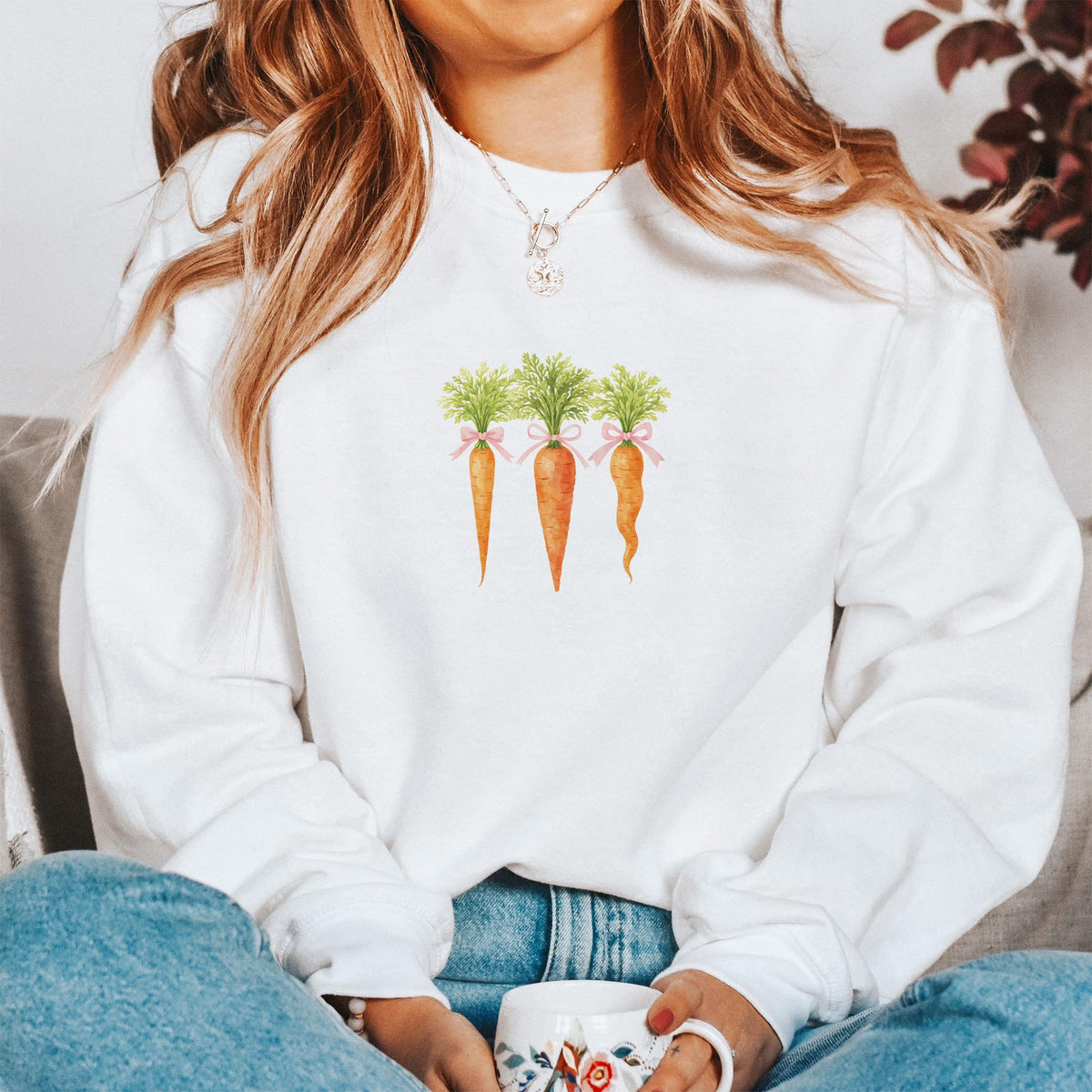 Gildan Sweatshirt White-Cottage Easter -1