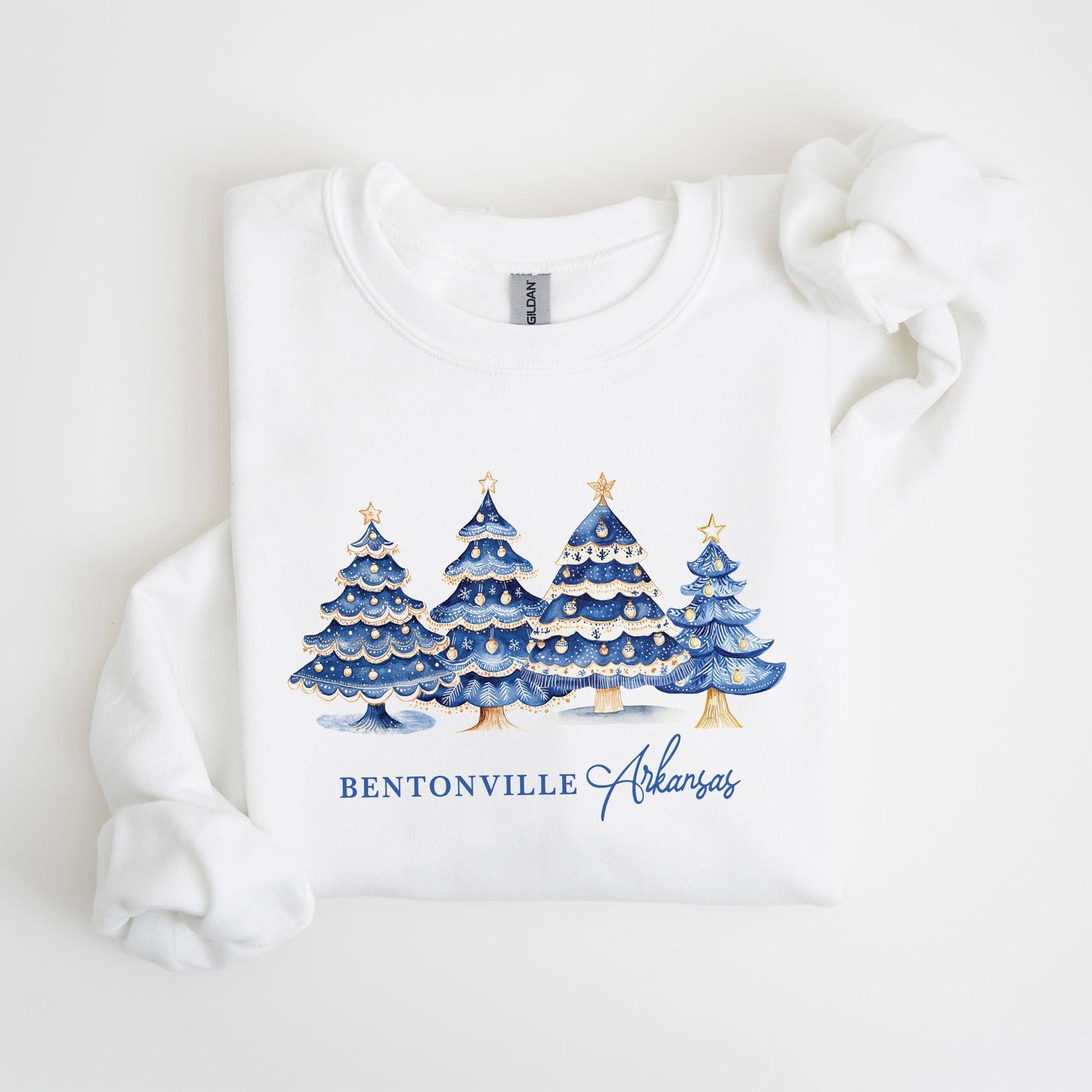 Gildan Sweatshirt White-Love+Local Blue Noel - A Grand Millennial Christmas -4