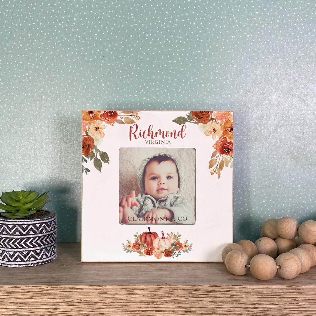 Love+Local 4x4 Picture Frame | Fall & Harvest Pumpkins