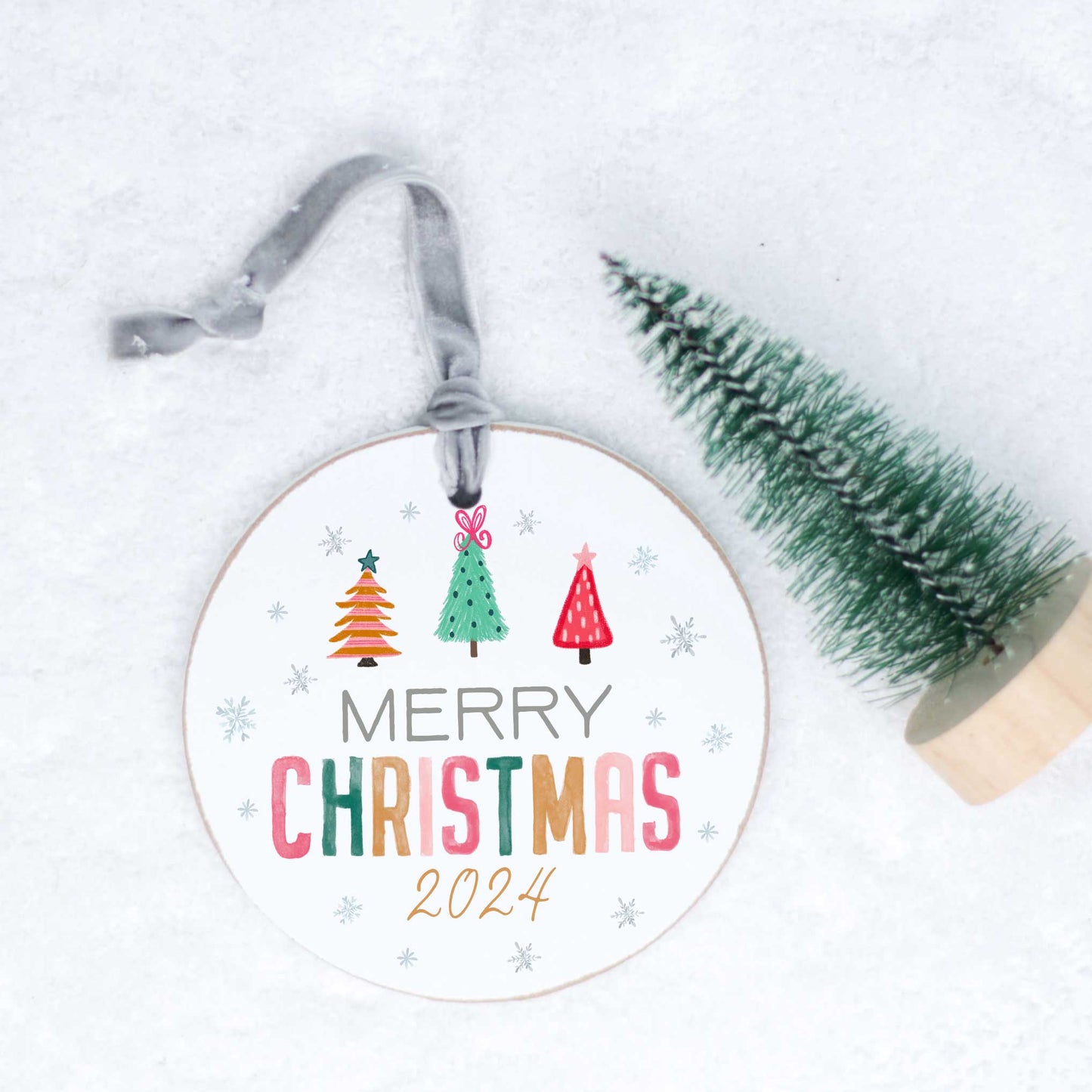 Wonderland Merry State Round Ornament